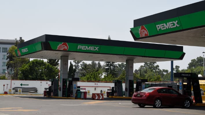 Pemex debe más de 700 millones de dólares a Grupo Carso del magnate mexicano Carlos Slim
