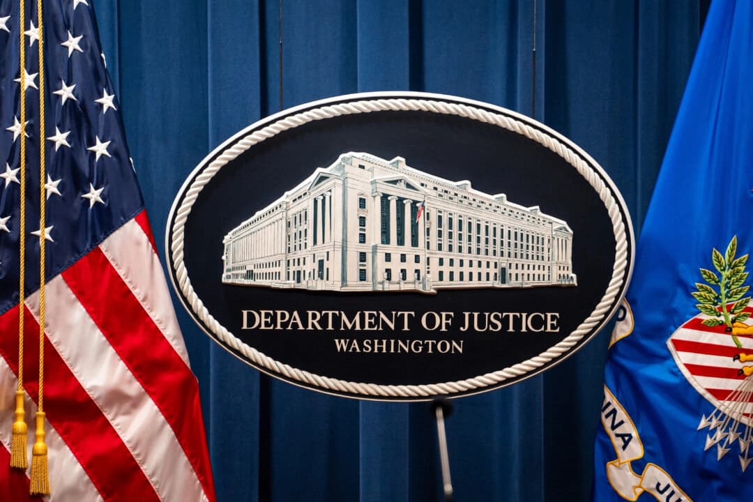 Estados deben reportar inmigrantes ilegales al gobierno federal o pierden fondos de bienestar: DOJ