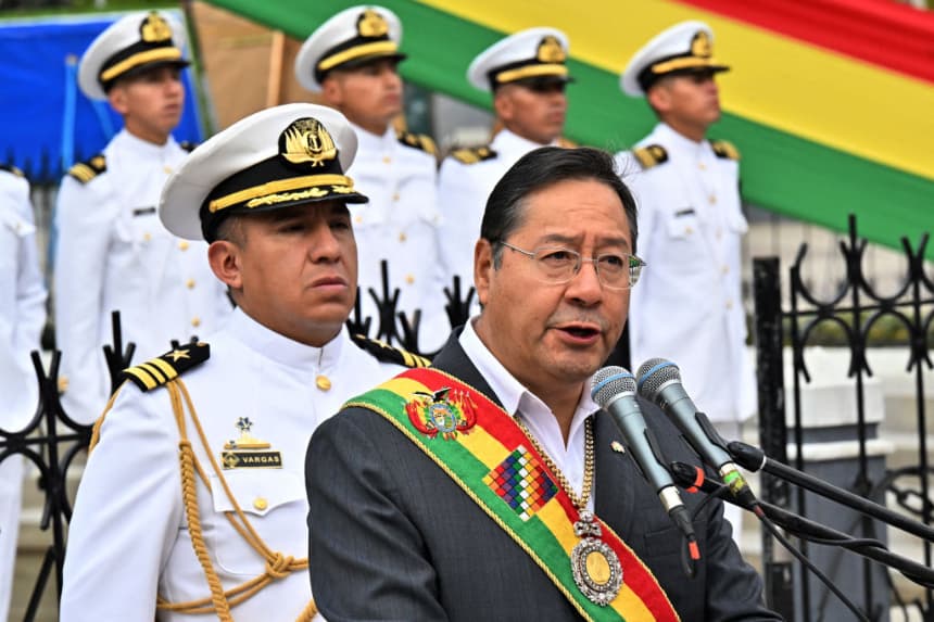 Incertidumbre en el oficialismo boliviano por su candidatura a la Presidencia