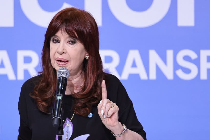 Cristina Fernández asegura que el 18 de junio se entregará a la Justicia