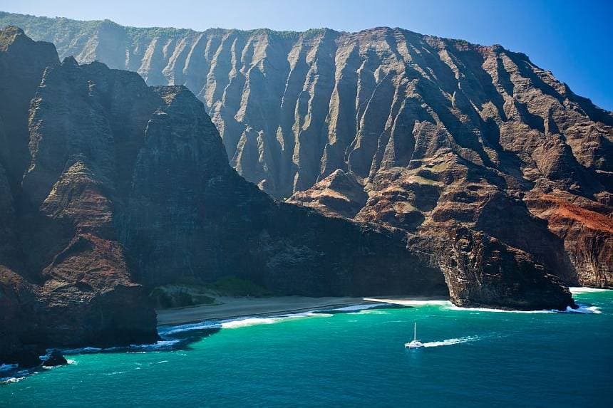 La costa de Napali en la isla de Kauai, en Hawái. (Autoridad de Turismo de Hawái/Tor Johnson).