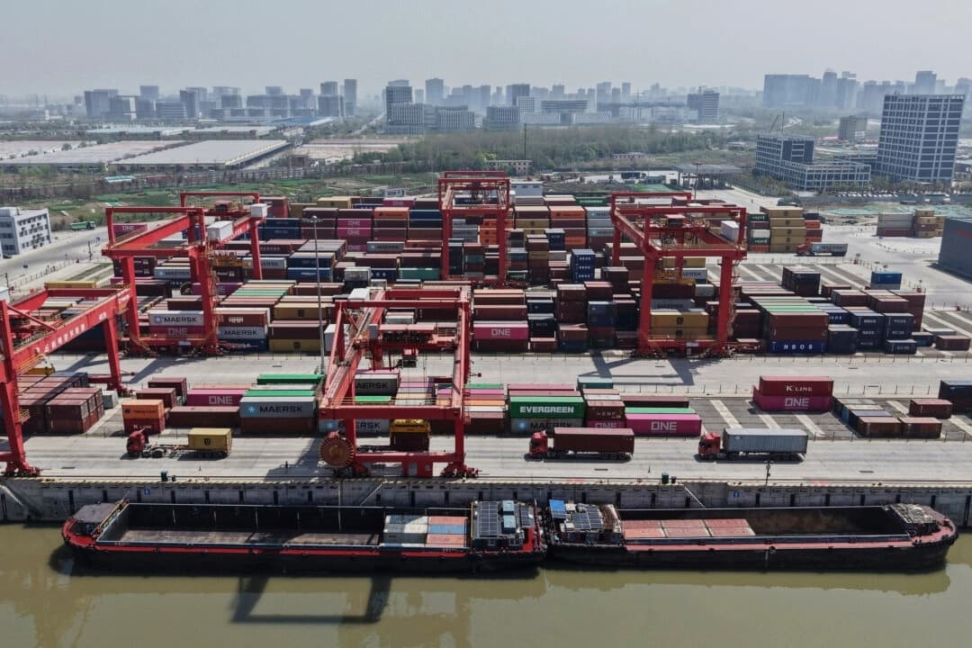 China se niega a ceder luego EE. UU. amenazara con un arancel adicional del 50%