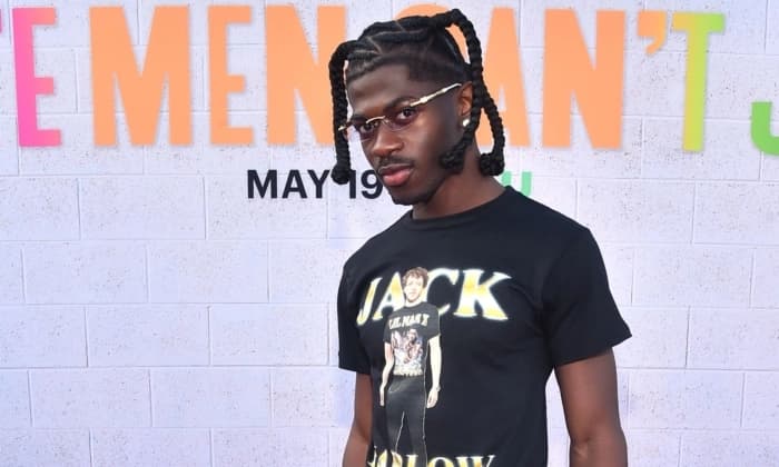 Lil Nas X mejora tras ser hospitalizado por parálisis facial parcial