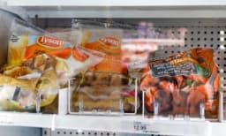 Tyson Foods afirma que eliminará los colorantes sintéticos de sus productos alimenticios para mayo