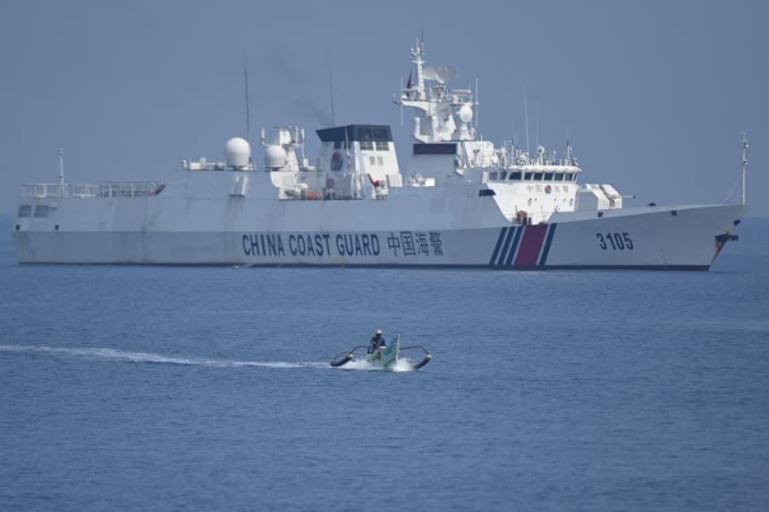 Beijing sanciona al jefe de Defensa filipino ante aumento de tensiones