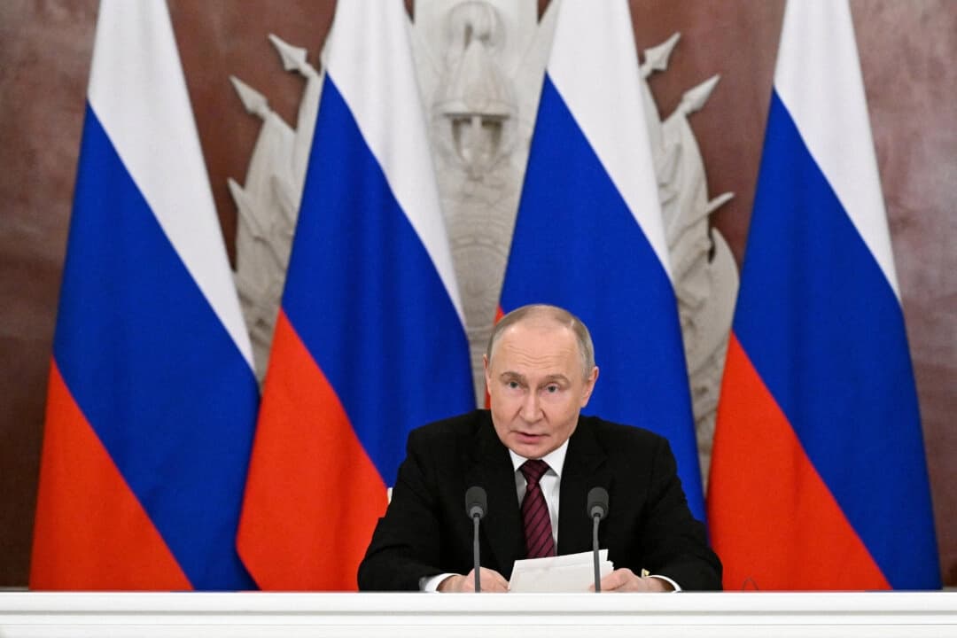 Putin llama a conversaciones directas entre Rusia y Ucrania