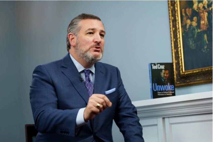 «Es hora de desmantelar» la industria de sustracción de órganos en China, dice el senador Ted Cruz
