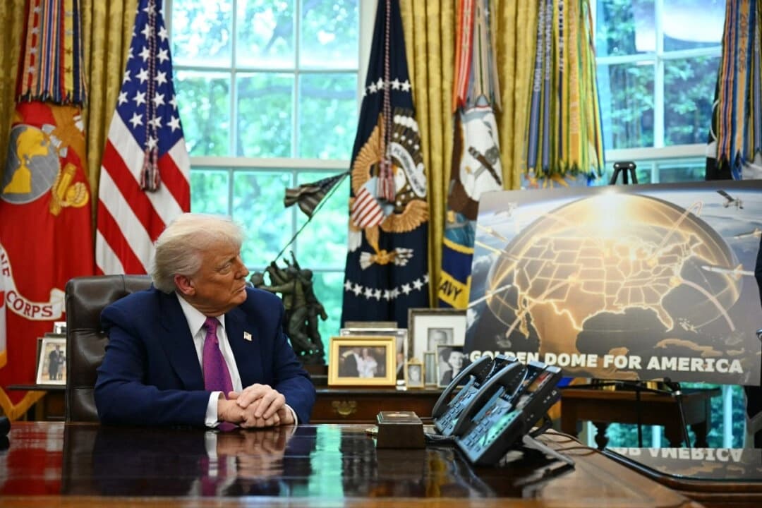 Trump presenta plan de USD 175,000 millones para el sistema de defensa antimisiles «Golden Dome»