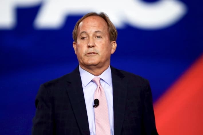 Fiscal general de Texas investiga a 33 no ciudadanos acusados de votar ilegalmente en elecciones de 2024