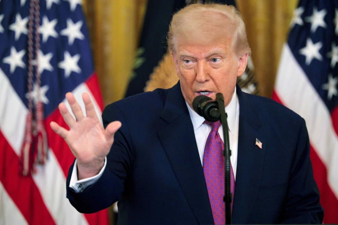 Trump dice que China puede seguir comprando petróleo a Irán