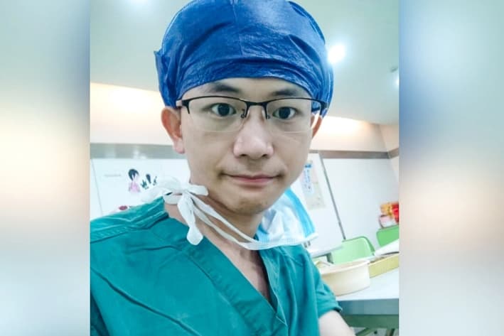Aumentan dudas sobre muerte de estudiante de medicina que denunció tráfico de órganos en hospital chino