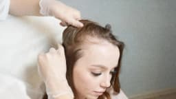 Cómo las mujeres pueden prevenir la caída del cabello nutriendo el hígado y los riñones