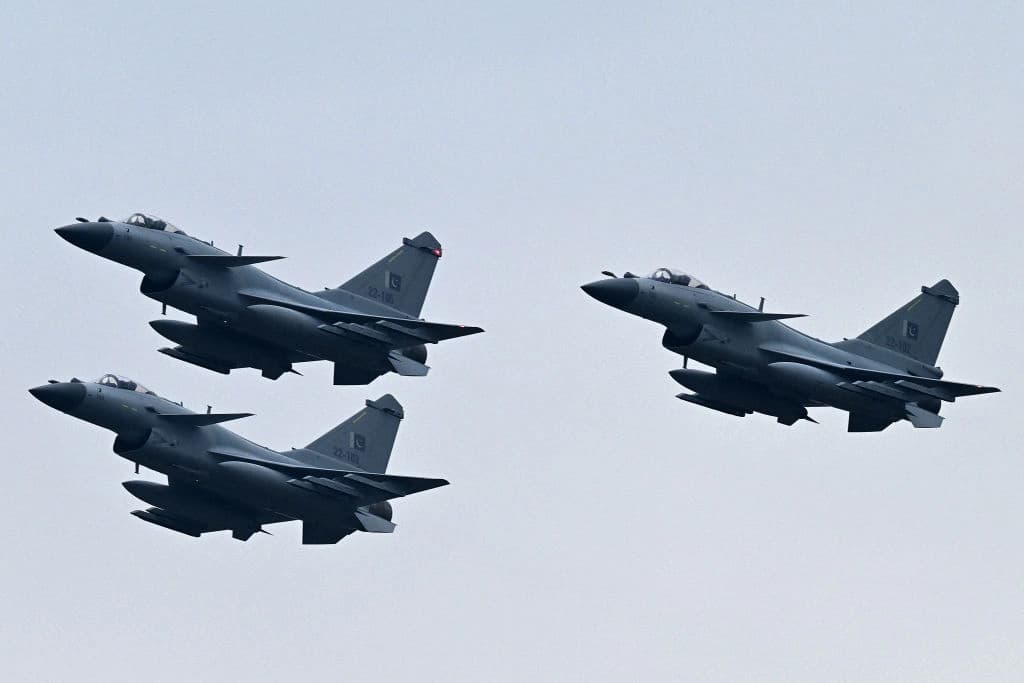 India afirma que China suministró información en tiempo real a Pakistán durante el conflicto del 7 de mayo