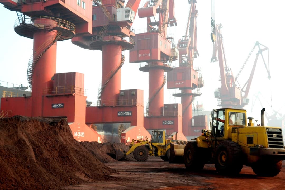 Exportaciones chinas de dos minerales críticos se desploman a pesar del repunte de las tierras raras