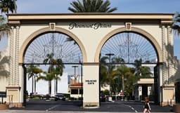 La FCC aprueba acuerdo de fusión de Paramount con Skydance por 8000 millones de dólares