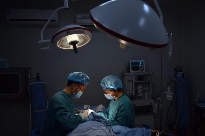 Del suicidio de médico al robo de riñones de bebés: La industria de la sustracción de órganos en China