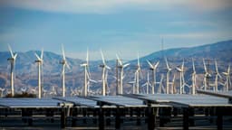 El Tesoro publica nuevas directrices que limitan créditos fiscales para energía eólica y solar