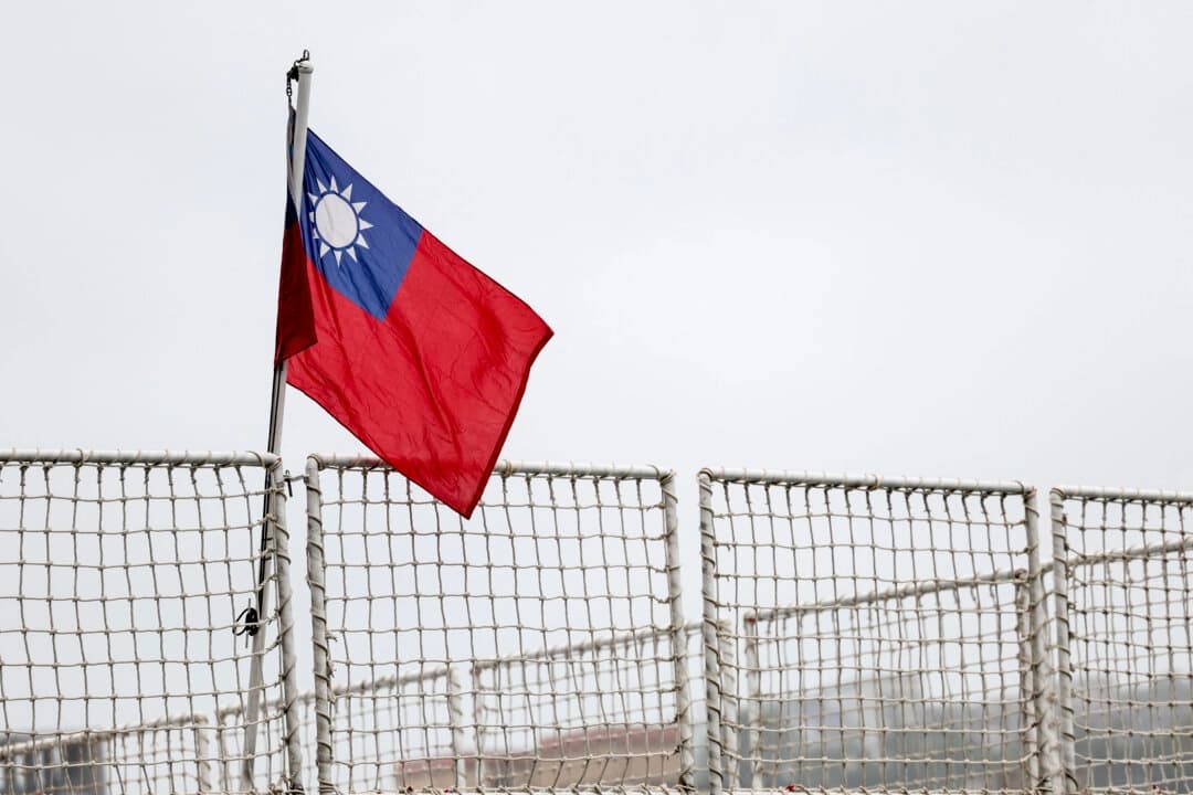 Taiwán condena a un exmilitar por espiar a Falun Gong
