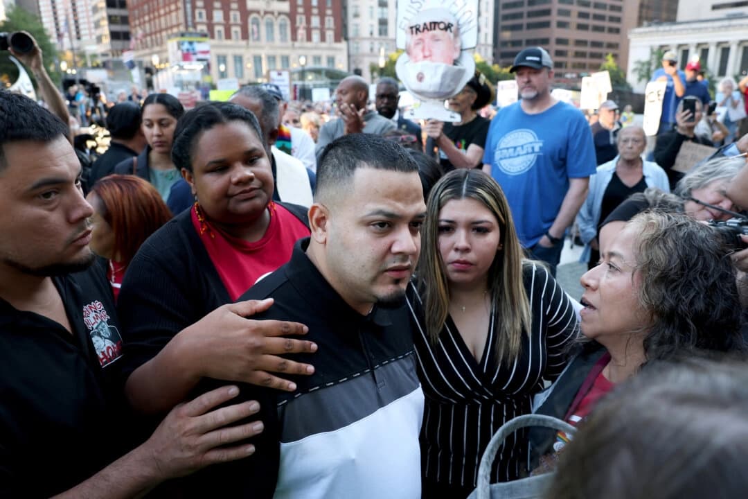 Kilmar Abrego García no puede ser deportado hasta octubre, según juez
