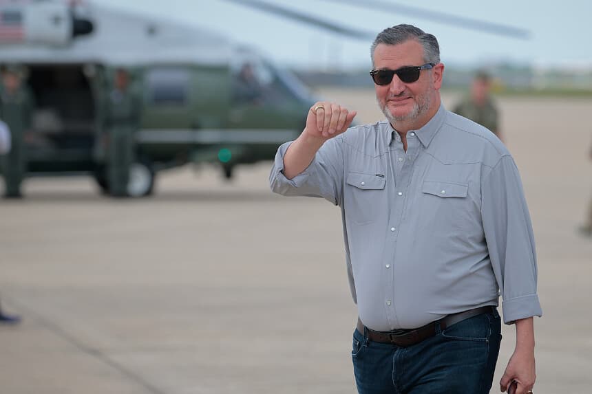 Bukele y el senador Ted Cruz conversan sobre tácticas antiterroristas de vanguardia