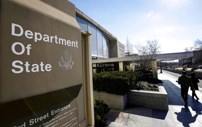 Juez estadounidense planea bloquear cientos de despidos de la administración Trump