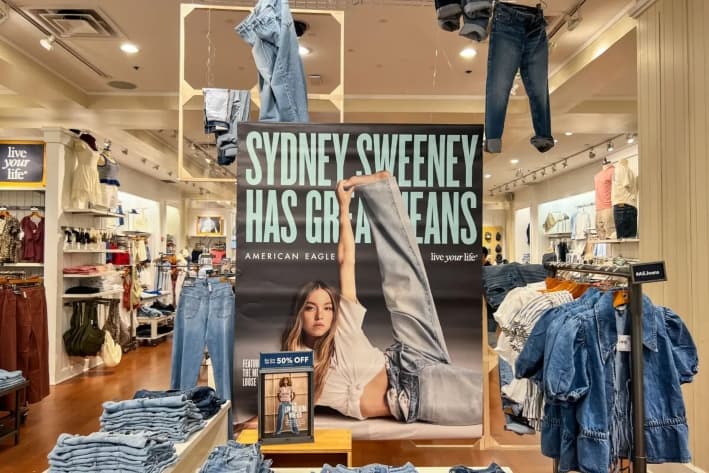 Una tienda American Eagle Outfitters en el centro comercial CambridgeSide de Cambridge, Massachusetts, el 12 de agosto de 2025. (Learner Liu/The Epoch Times)