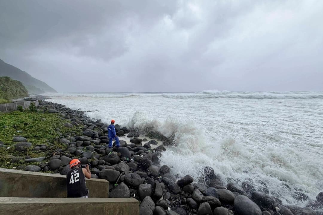 Supertifón que azota el norte de Filipinas y Taiwán obliga a realizar evacuaciones y cierres