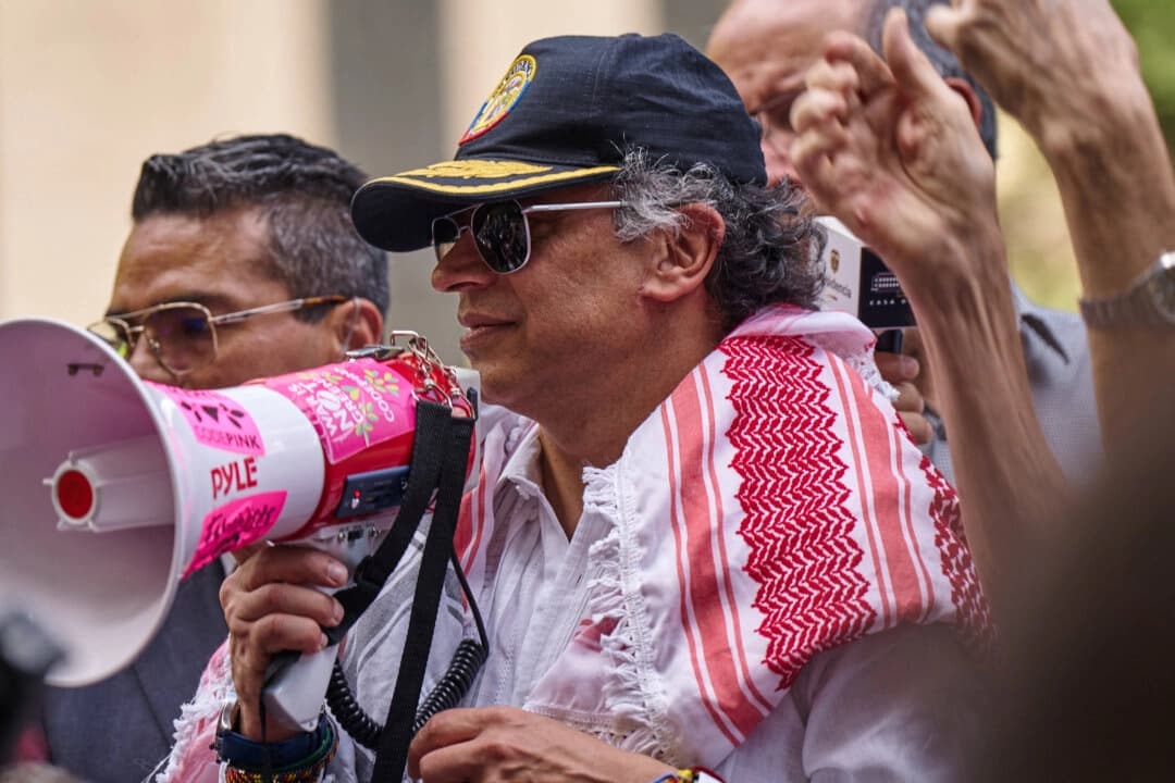 EE. UU. revoca visa al presidente colombiano por pedir desobediencia militar