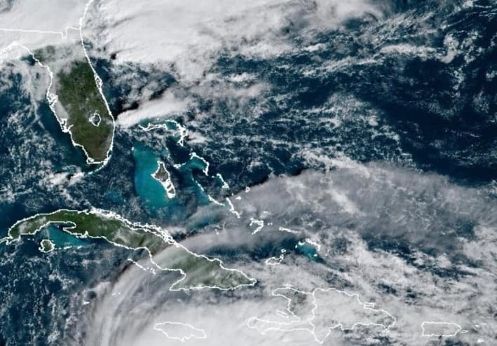 El huracán Melissa, de categoría 5, se acerca a Jamaica