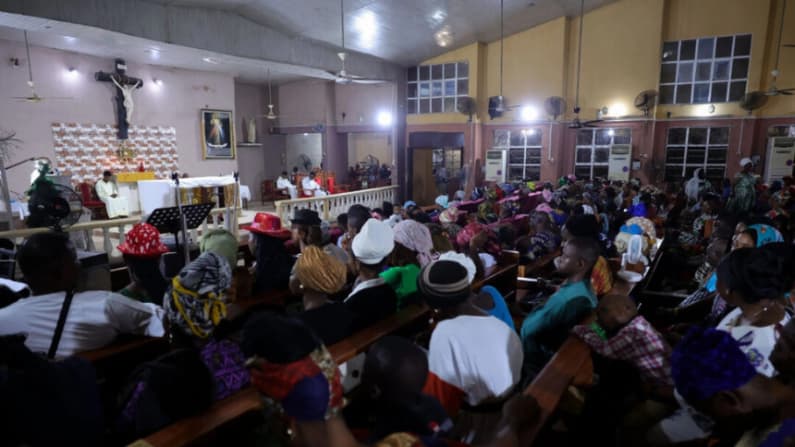Trump designa a Nigeria como "país de especial preocupación" por perseguir a los cristianos