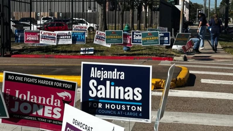 Votantes de Texas aprueban enmiendas para prohibir el voto a no ciudadanos y reafirmar los derechos de los padres