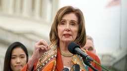 La congresista estadounidense Nancy Pelosi anuncia su retiro