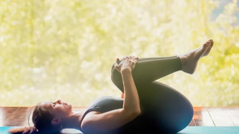 Realinea tu columna vertebral: ejercicios simples para aliviar la espondilolistesis lumbar