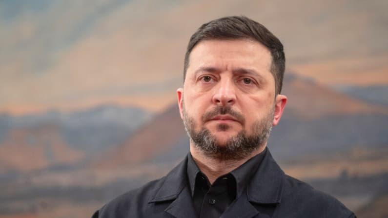 Zelenski responde después de que Trump dijera que Ucrania no mostró "ningún agradecimiento"