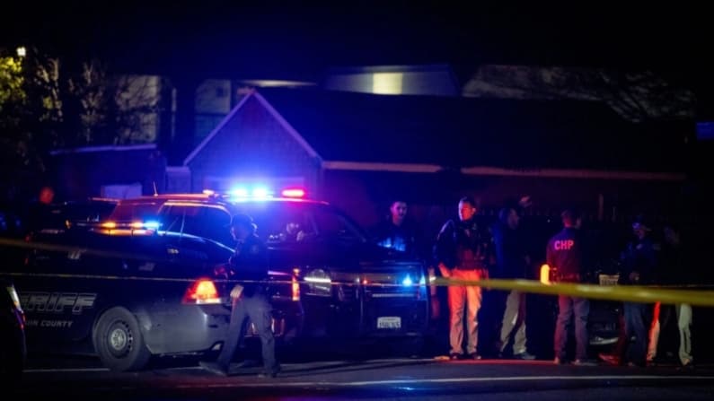 Cuatro muertos y diez heridos tras tiroteo en salón de banquetes en California, EE. UU.