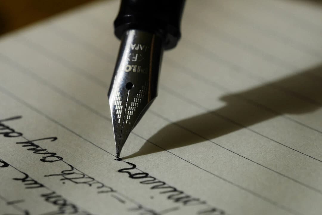 Siete hábitos sencillos que transformarán su escritura