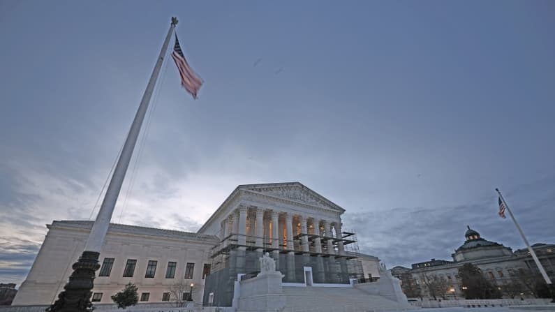 5 conclusiones de audiencia de la Corte Suprema de EE. UU. sobre despido de miembro de la FTC por parte de Trump