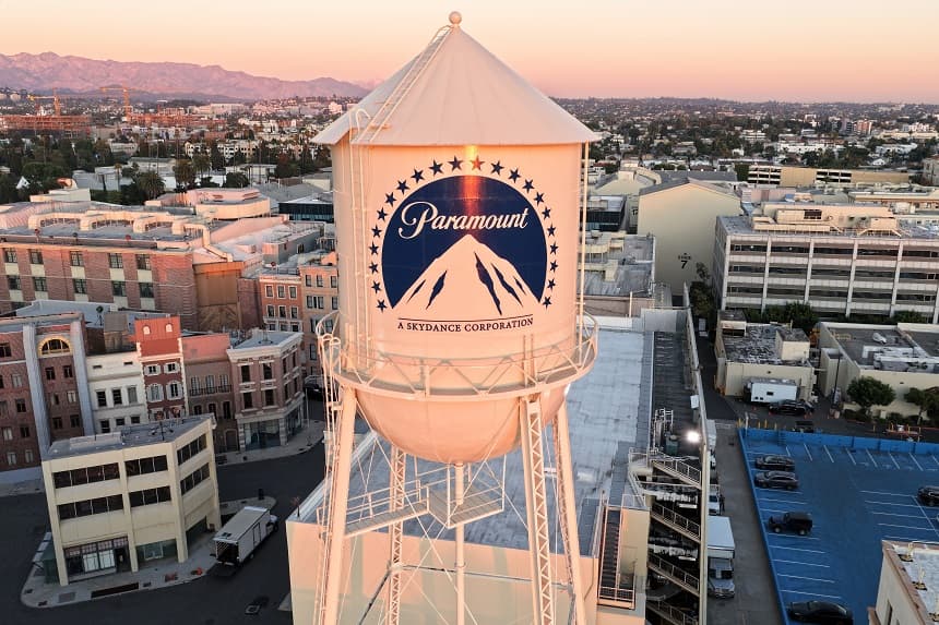 Paramount actualiza oferta por Warner Bros. y confirma respaldo de la familia Ellison