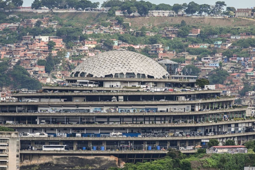 Vista general del edificio El Helicoide, sede del Servicio Bolivariano de Inteligencia Nacional (SEBIN) en Caracas, tomada el 28 de julio de 2023. (YURI CORTEZ/AFP vía Getty Images)