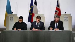 Reino Unido y Francia prometen tropas sobre el terreno en caso de acuerdo de paz en Ucrania