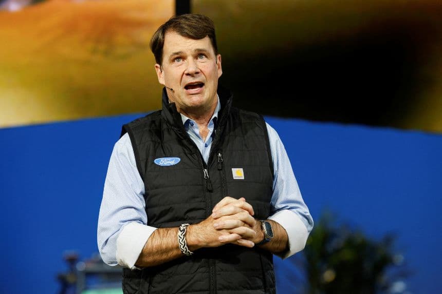CEO de Ford afirma que el acuerdo comercial con México y Canadá es crucial para la industria