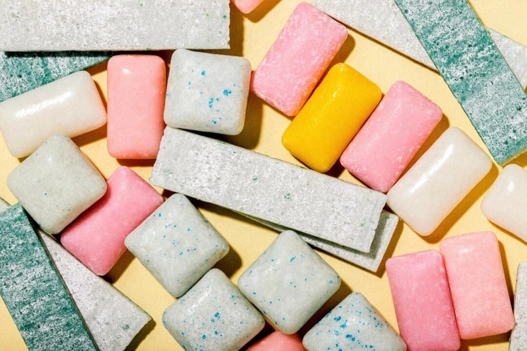 Si cepillarse los dientes no es suficiente, el xilitol podría transformar su salud bucal
