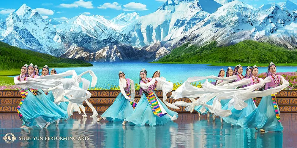 <em>Una danza exclusivamente femenina de Shen Yun Performing Arts que resalta la belleza de la cultura tradicional china. Artes escénicas de Shen Yun. (Artes escénicas de Shen Yun)</em>