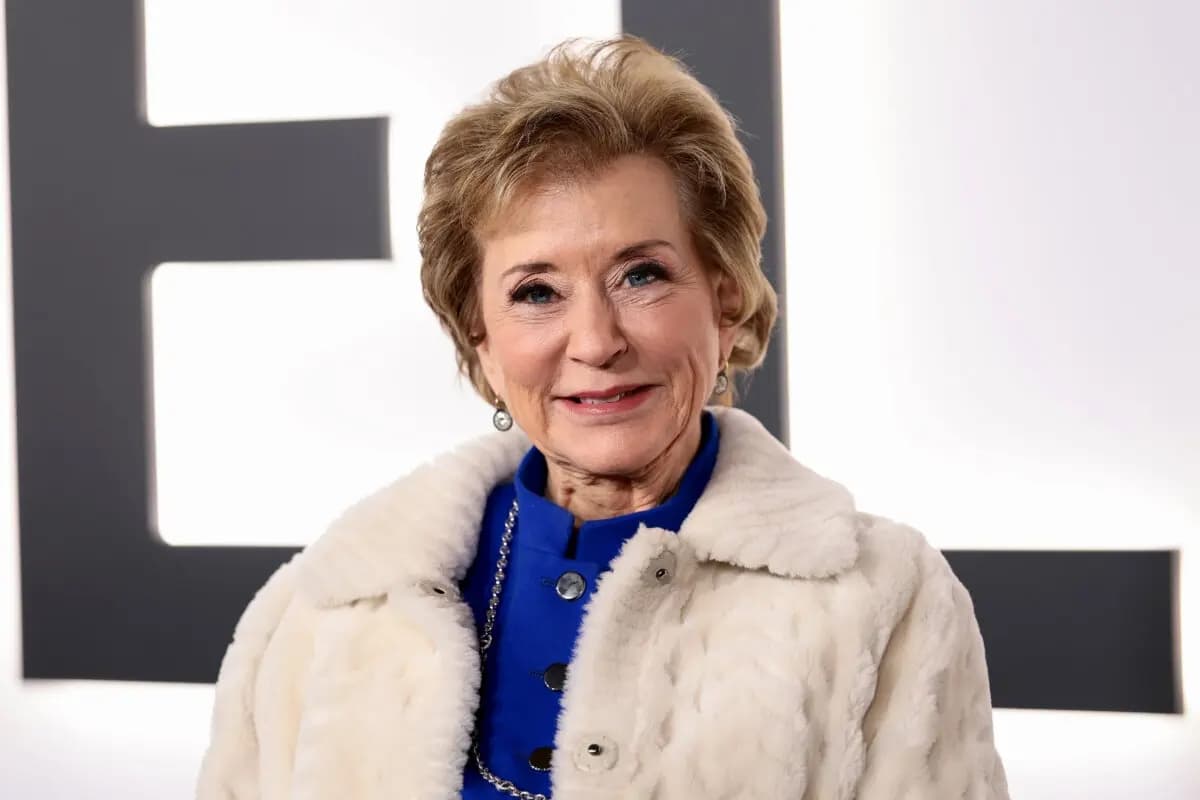 Linda McMahon asiste al estreno mundial de "Melania" de Amazon MGM en el Trump Kennedy Center de Washington el 29 de enero de 2026. (Dimitrios Kambouris/Getty Images)