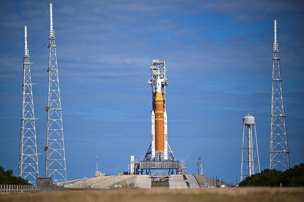 Lanzamiento de la NASA se retrasa por clima frío al menos dos días