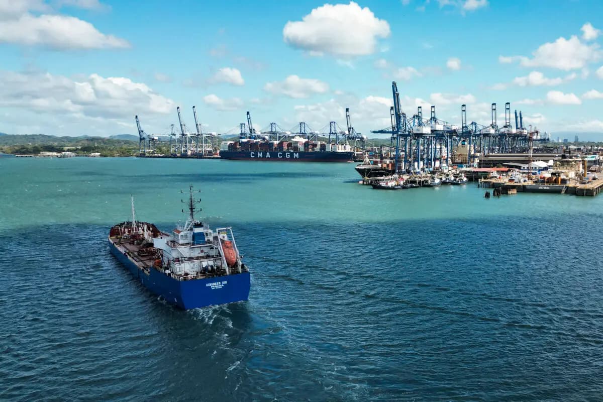 Vista aérea del puerto de Balboa en la ciudad de Panamá tomada el 30 de enero de 2026. (Martine Bernetti/AFP vía Getty Images)