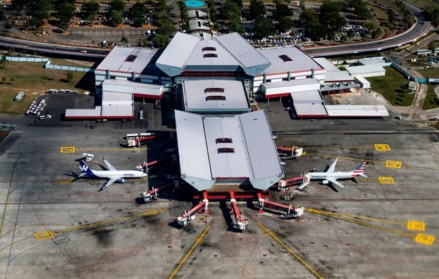 Cuba advierte a aerolíneas sobre escasez de combustible para aviación y Air Canada cancela sus vuelos