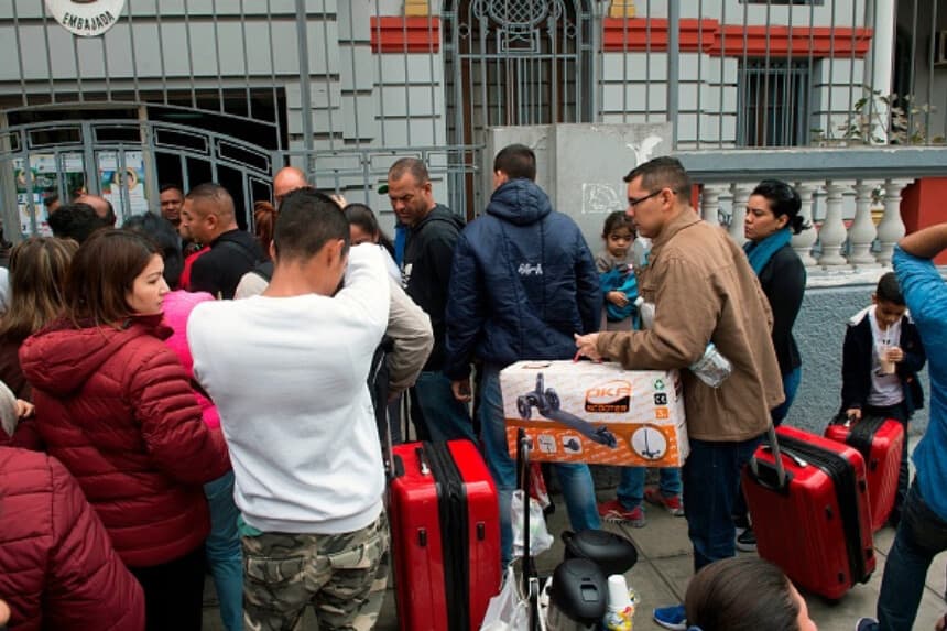 ICE repatría a 170 inmigrantes ilegales a Cuba
