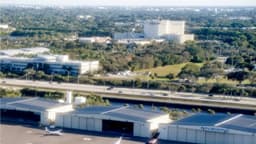 DeSantis firma ley para nombrar al aeropuerto de Palm Beach como Trump