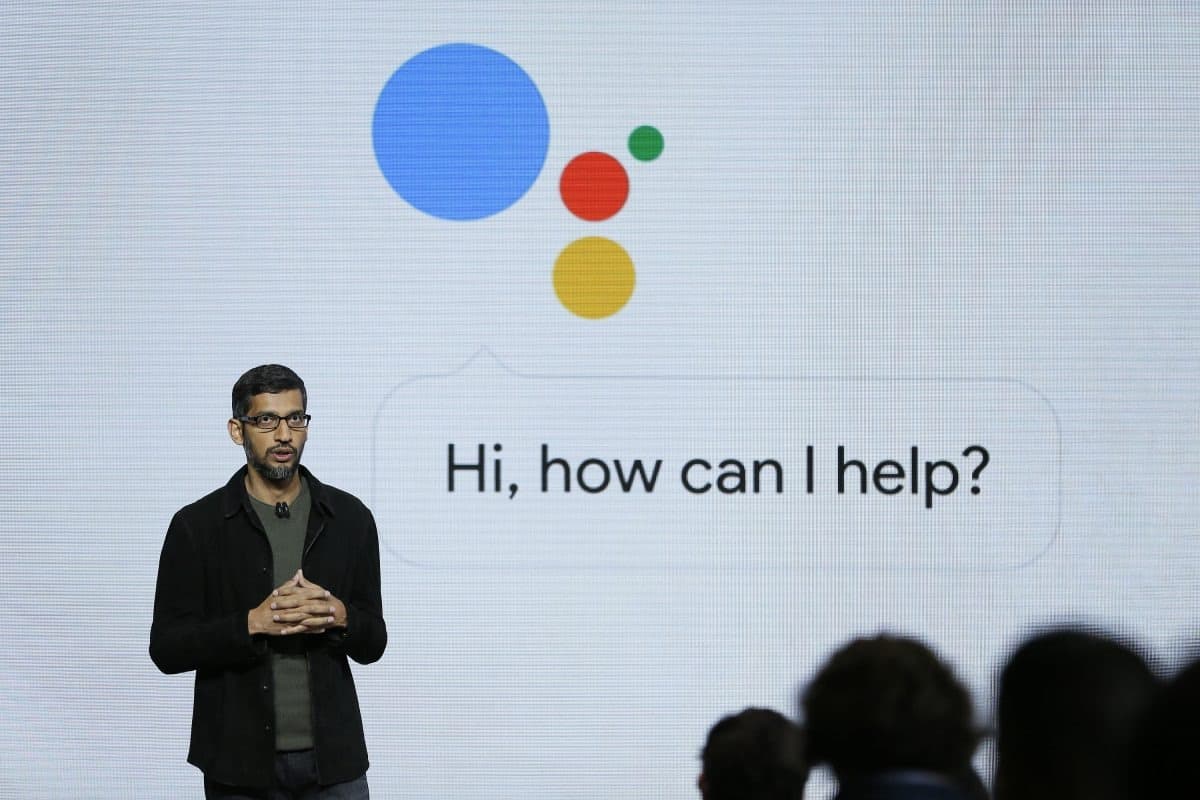El director ejecutivo de Google, Sundar Pichai, habla sobre el nuevo Asistente de Google durante un evento en San Francisco, en esta foto de archivo. (Eric Risberg/AP Photo).